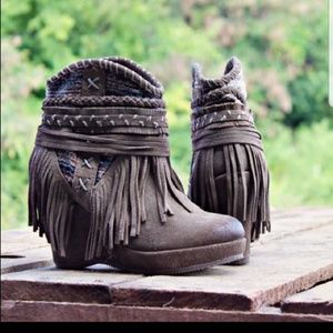 Naughty Monkey canyon dream fringe booties